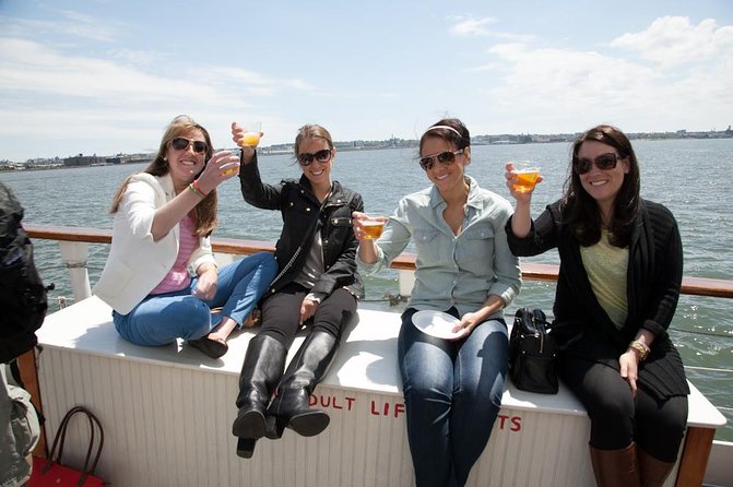 New York Harbor Craft Beer, Manhattan Skyline Sailing Cruise  - New York City - Stunning Views of Manhattan Skyline