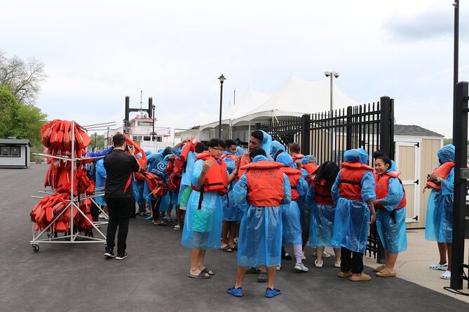 Niagara Falls CANADA, Open-Top (Wet) Jet Boat Tour - Additional Information