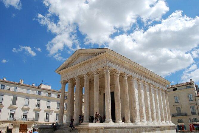 Nîmes Private Walking Tour With A Professional Guide - Exploring the City With a Professional Guide