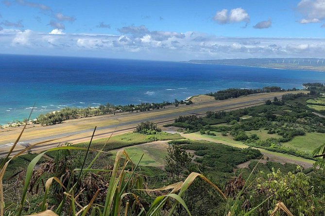 North Shore Tour Guide Hike - Select Date and Travelers