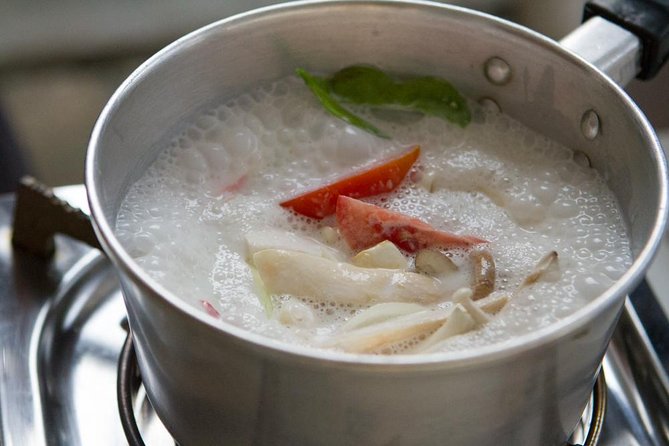 Off the Beaten Path Thai Cooking Class - Overview and Experience