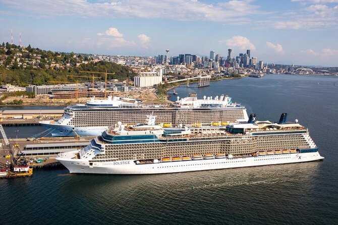 One-Way Private Airport Shuttle to or From Seattle Tacoma Airport - Date and Travelers