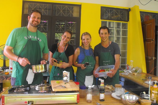 Organic Thai Cooking Class and Market Tour in Phuket - Experience Overview
