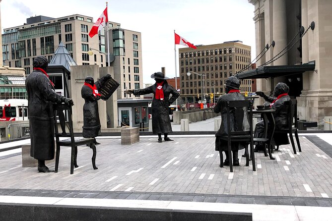 Ottawa Self-Guided Walking Tour and Scavenger Hunt - Experience Highlights