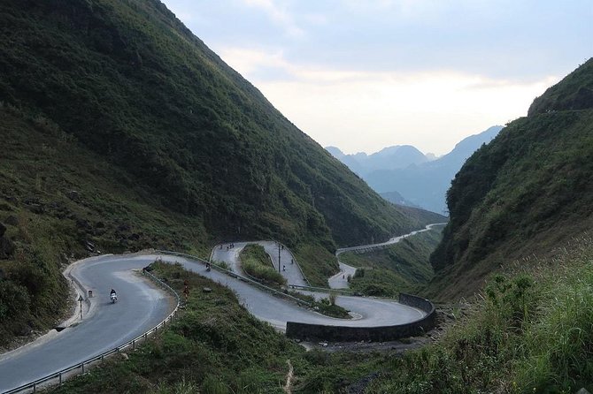 Package 4 Day Tour Ha Giang Ma Pi Leng Pass and Meo Vac Market - Itinerary and Accommodation