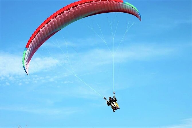 Paragliding Flight Over the Gardens of Ninfa - Full Insurance Coverage