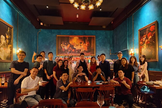 Party Singapore Bespoke Pub Crawl Wildest Nightlife Experience - Unique Pub Crawl Experience