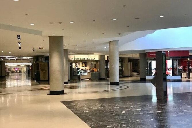 PATH - A Walking Tour of Torontos Underground City - Meeting and Pickup Information