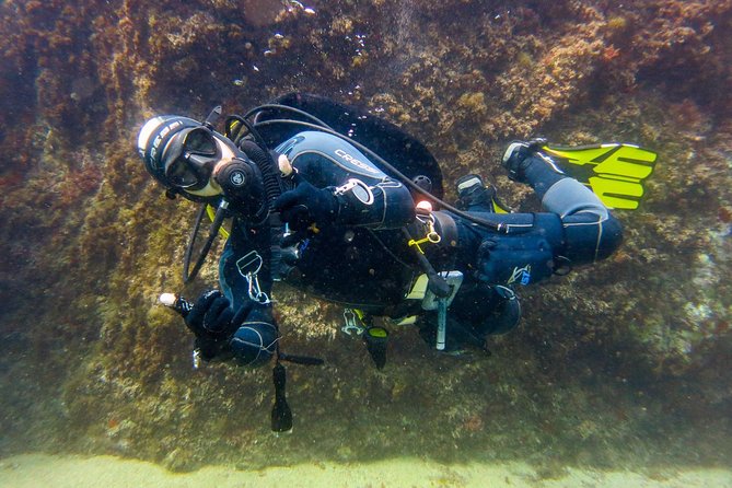 Pequeño Grupo De Buceo Bautismal En Girona. - Cancellation Policy and Weather Conditions