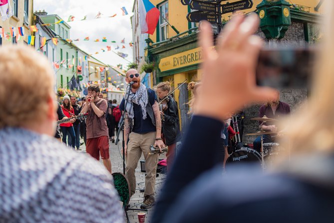 Photography Tour of Galway With an Instagram Influencer - Whats Included
