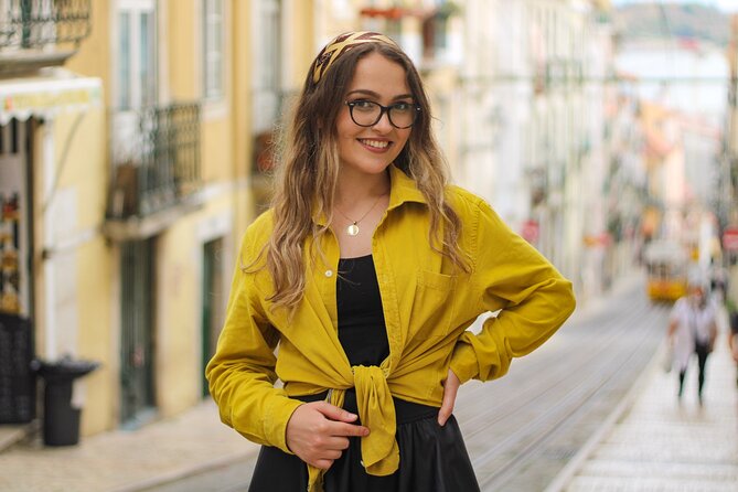 Photoshoot With a Local Professional Photographer in Lisbon - Whats Included and Meeting Details