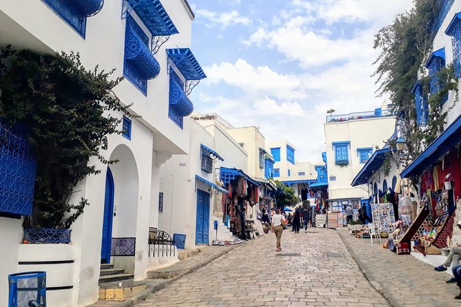 Picturesque Village Of Sidi Bou Said Tunis Old Medina - Browsing Boutiques and Galleries in Sidi Bou Said