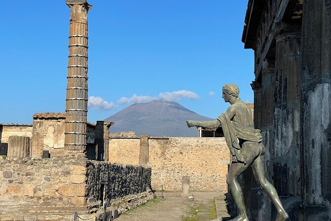 Pompeii Guided Tour With Lunch and Wine Tasting From Positano - Itinerary