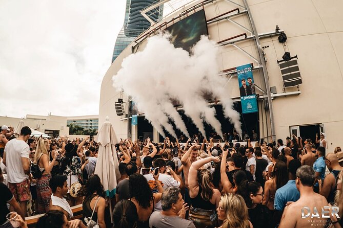 Pool Party in Miami With Open Bar, Party Bus & Entry Included - Common Questions (FAQs)