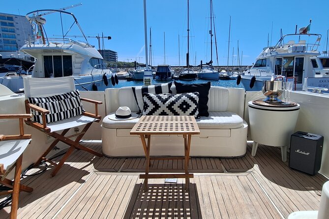 Porto: Luxury Yacht Tour of the 6 Bridges and Douro Natural Reserve - What To Expect