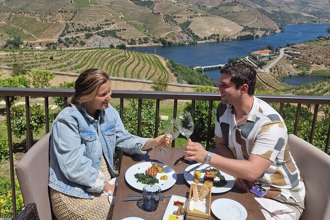 Porto Private Douro Valley Tour With Lunch, Tastings, Boat  - Pinhao - Wine Tasting Experiences