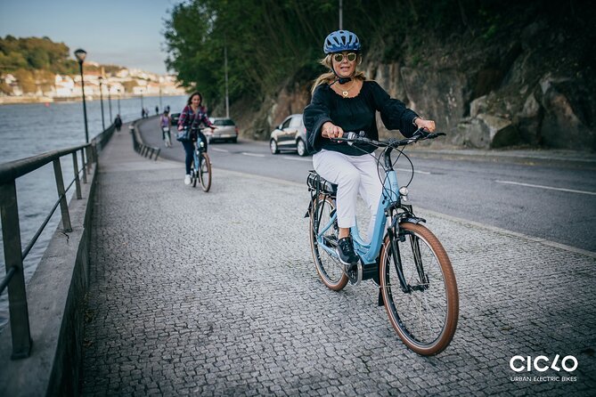 Porto Private Half- or Full-Day E-Bike Rental Service - Overview of the Service