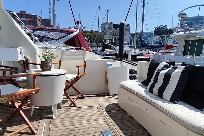 Porto: Private Sunset Tour on Luxury Yacht on Douro River - Traveler Photos