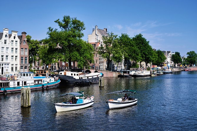 Private 1-hour Amsterdam Canal Tour of the Canal District and Jordaan - Exploring the Canal District