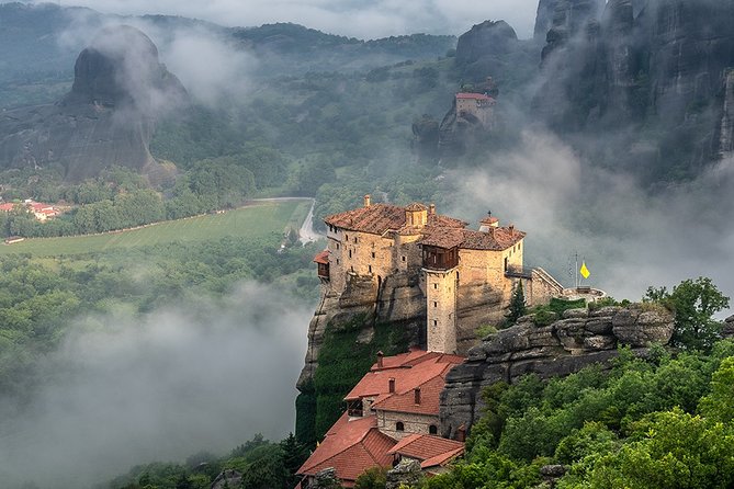 Private 2 Day Meteora Photo Tour From Athens by Train All Inclusive - Itinerary Overview