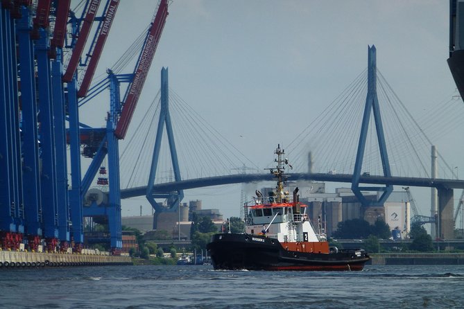 Private 3-Hour Hamburg Sightseeing Tour in a Mercedes Limousine - Itinerary Overview