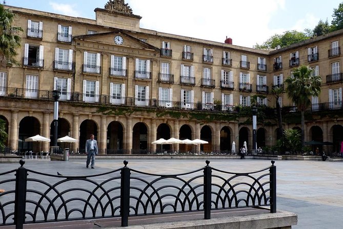 Private 4-Hour City Tour of Bilbao With Hotel or Cruise Port Pick-Up - Tour Overview