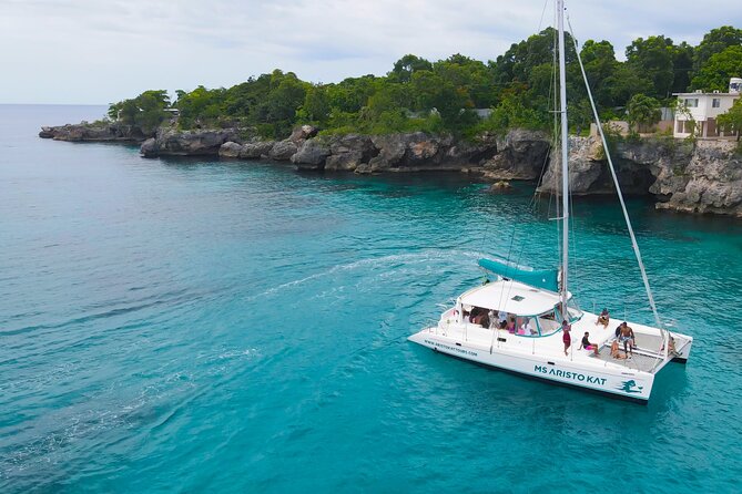 Private All-Inclusive Catamaran Cruise With Onboard DJ in Montego Bay - What to Expect on the Cruise