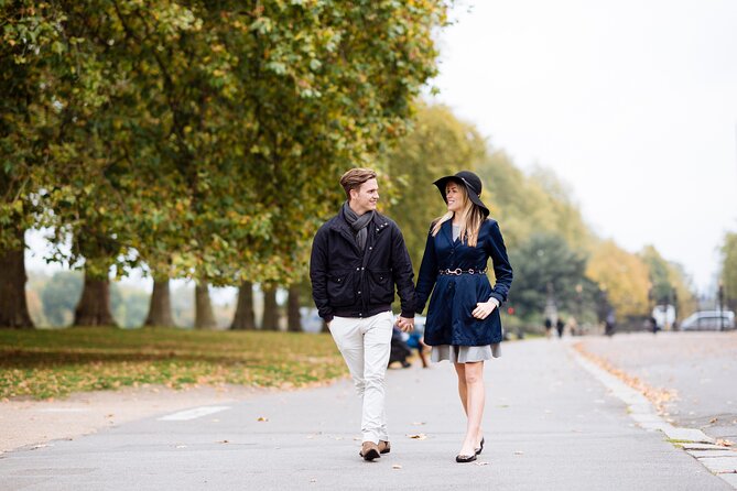Private Autumn Park Photoshoot in London - Meeting and Pickup