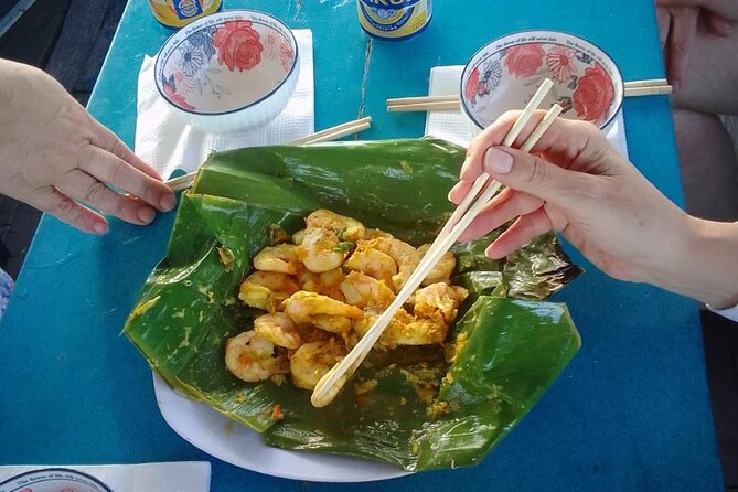 Private Bar On Lantern Boat in Thu Bon River - Date and Travelers