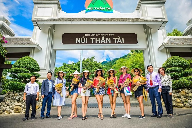 Private Car From Danang Airport or Da Nang to HOT SPRINGS PARK ( 2 Way ) - Public Transportation Proximity