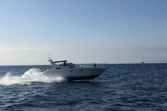 Private Cruise From Naples to Capri and Amalfi Coast - Yacht 40 - Yacht Features and Amenities