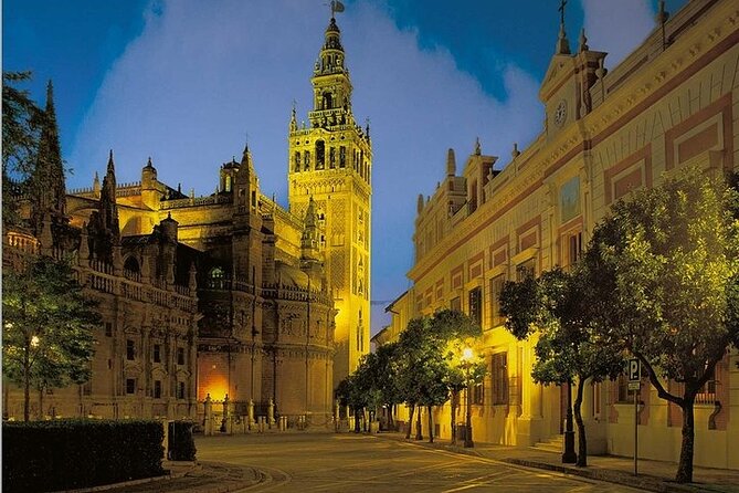 Private Day Trip From Cadiz Port to Seville (Tickets and Transport Included) - Highlights of Sevilles Attractions