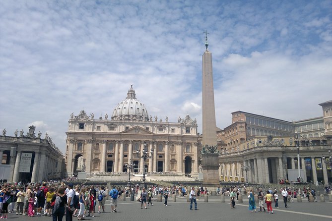 Private Daytour of Rome From Civitavecchia Port Van Mercedes V Class - Date and Travelers
