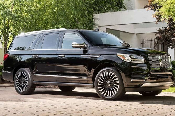 Private Departure Transfer: Niagara Falls, Ontario to Buffalo Niagara International Airport - Service Overview