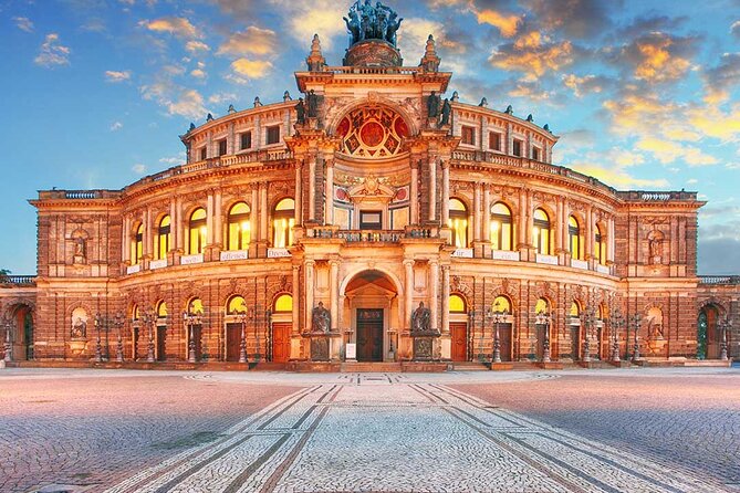 Private Digital Audio Book Scavenger Hunt Dresden Altstadt - Benefits of a Private Digital Audio Book Experience