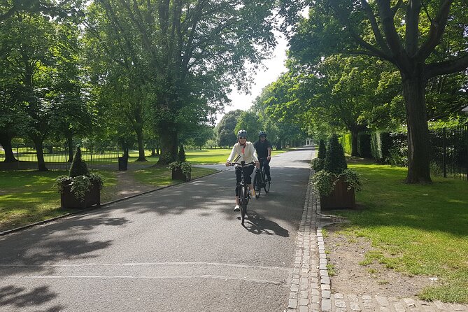 Private Dublin Historical and Heritage Tour by Bike - Fitness Level Requirements