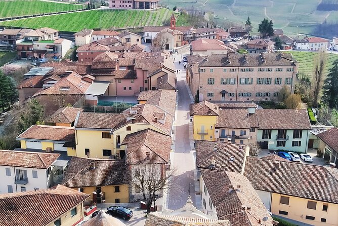 Private E-Bike Tour " Langhe Del Barbaresco " - Asphalt Only - Tour Difficulty Level