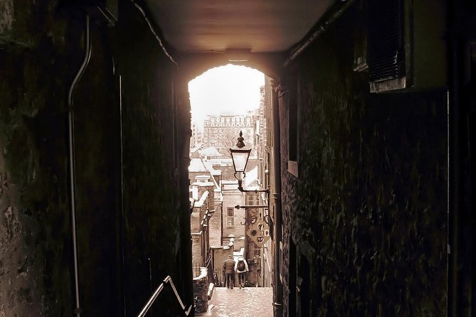 Private Edinburgh Dark History Tour - Auld Reekie After Hours - Meeting Point and Start Time