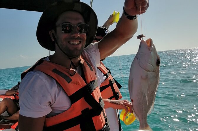 Private Fishing Tour in Holbox Island With Lunch and Pick up - Sample Menu and Refreshments