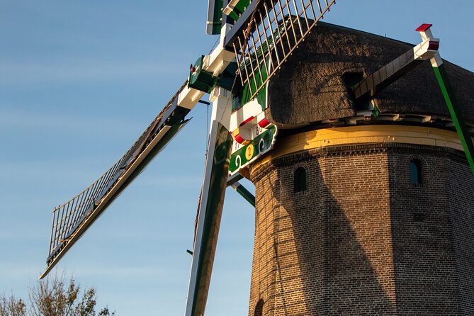 Private Flowerfield Tour in Tesla From Leiden - Available Pickup Points