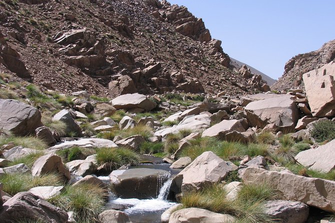 Private Guided Atlas Day Tour From Marrakech With Lunch in a Berber Family Home - Meeting and Pickup