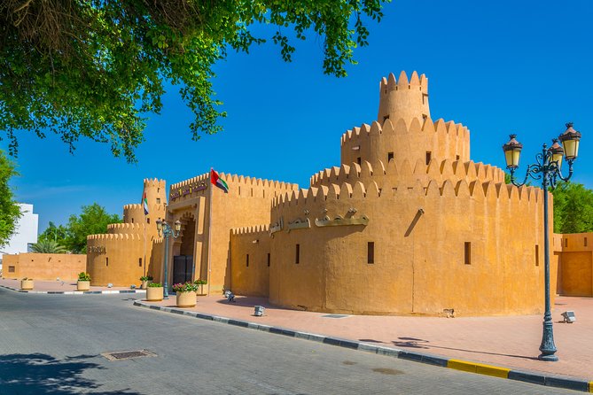 Private Guided Romantic Walking Tour in Al Ain - Inclusions