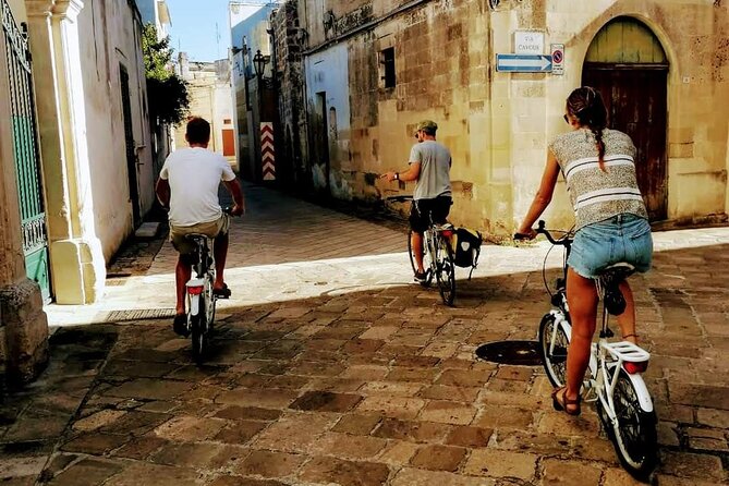 Private Guided Tour of the Historical Attractions of Lecce - Meeting Point and Optional Pick-up