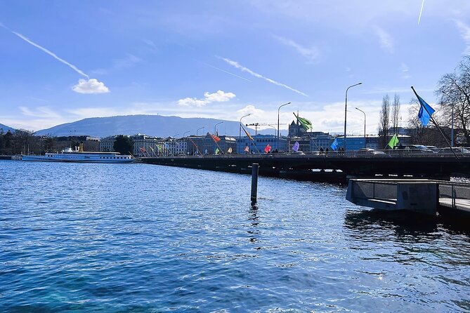 Private Half-Day Geneva Tour by A/C Vehicle - Pickup and End Points