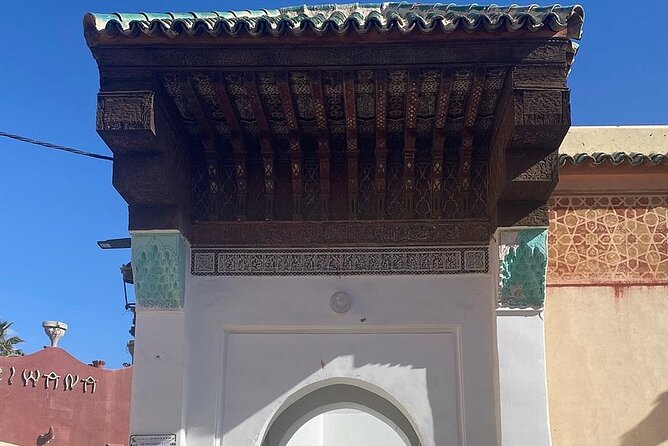 Private Half-Day Walking Tour of Marrakechs Old City - Taking in Ancient History and Culture
