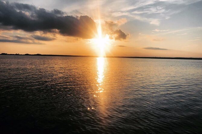 Private Hilton Head Sunset Boat Cruise (Up to 14 Passengers) - Inclusions and Meeting Details