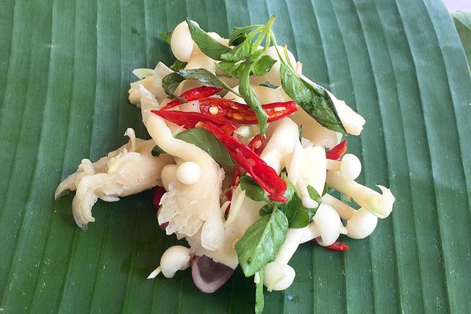 Private Home Cooking Lesson in Hosts Garden Outside Bangkok - What to Expect