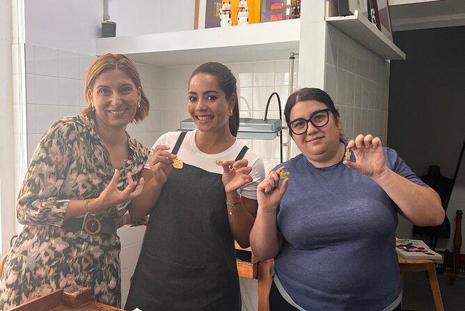 Private Initiation Workshops to Jewelry in Coruña - Start and End Point