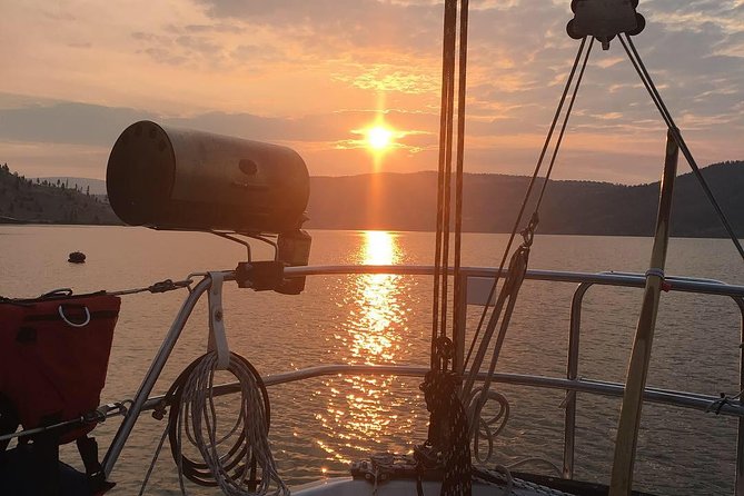 Private Kelowna Sailing Cruise on Okanagan Lake - Overview of the Experience