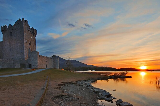 Private Luxury Day Killarney and National Park Tour - Booking and Pricing Information